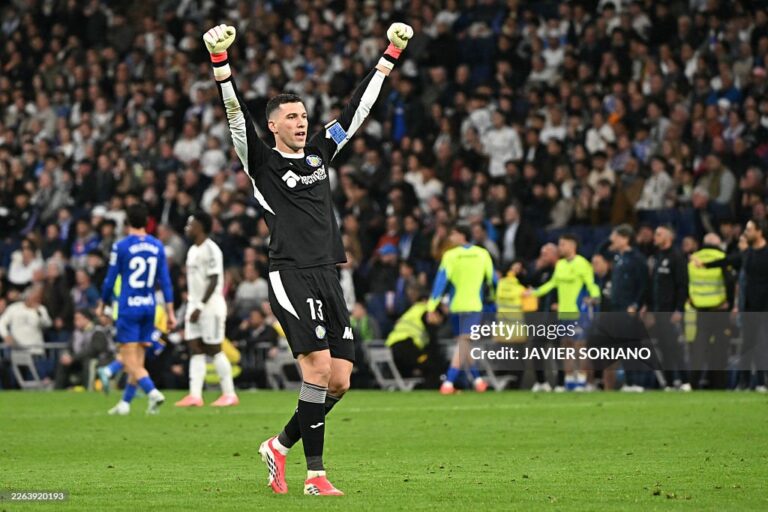 OPINIÓN | David Soria, la muralla detrás del éxito azulón